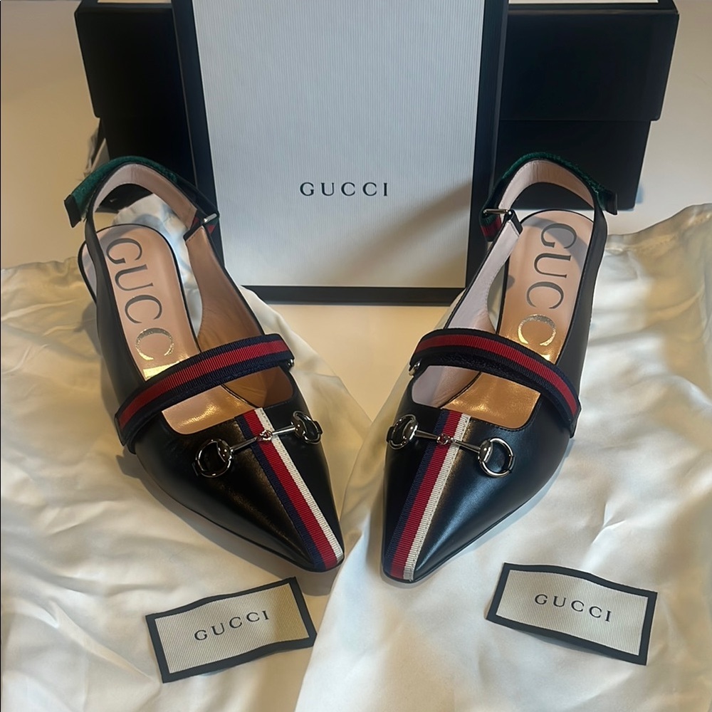 New in Box Gucci Women's Black and Red Leather Kitten Heels